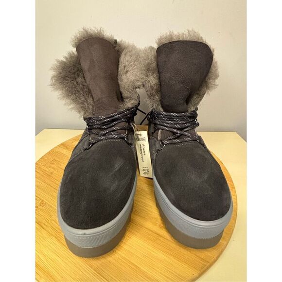 NWT Cougar Women's V-Five-S Faux Fur Lined Lace Up Winter‎ Boots Gray Size 6 - Picture 3 of 9